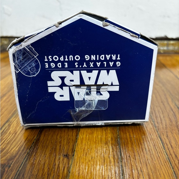 Star Wars R2 unit galaxy’s edge trading post design a droid - Picture 10 of 15